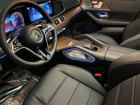 Used 2026 Mercedes-Benz GLE 350 4MATIC image 4