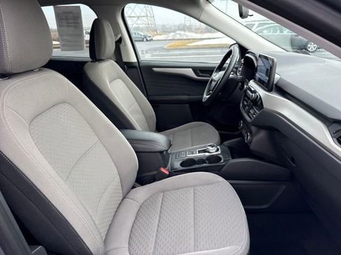 Used 2022 Ford Escape SE w/ Cold Weather Package image 13