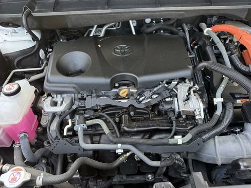 Used 2021 Toyota Highlander Platinum AWD/4WD image 39