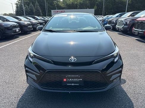 Certified 2026 Toyota Corolla SE FWD image 4