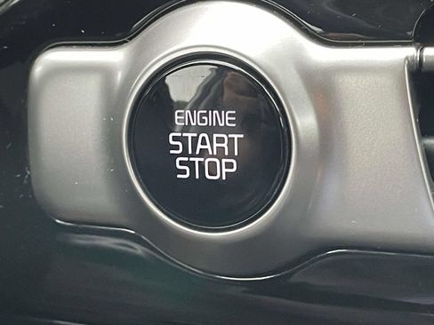 Used 2023 Kia Seltos EX AWD/4WD image 28