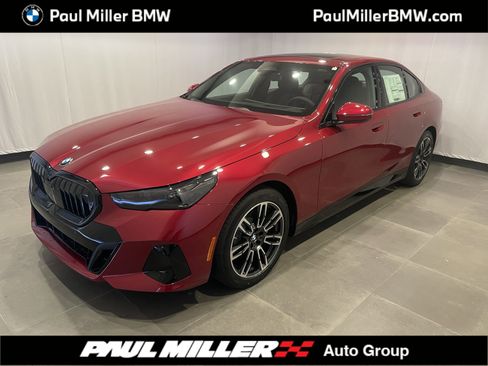 New 2027 BMW 530i xDrive AWD/4WD image 1