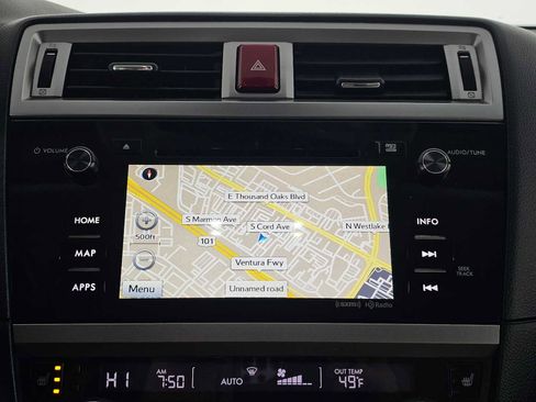 Used 2017 Subaru Outback 2.5i Limited image 24