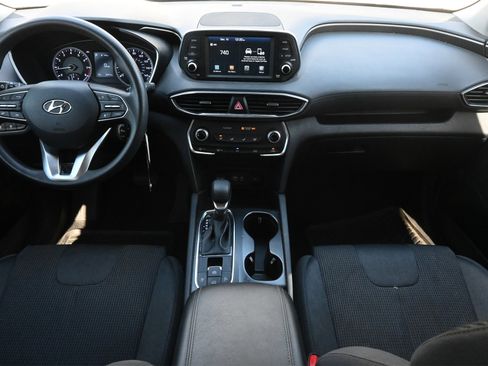 Used 2019 Hyundai Santa Fe SE image 7
