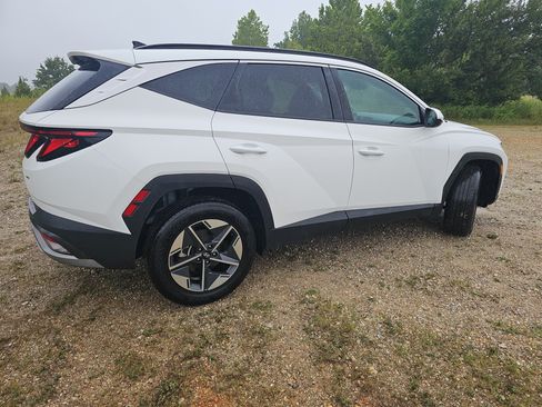 Used 2025 Hyundai Tucson SEL AWD/4WD image 3