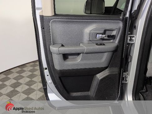 Used 2016 RAM 1500 Big Horn image 28