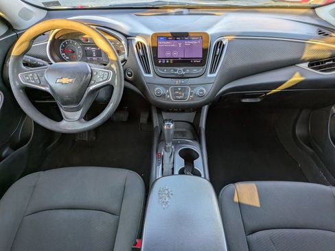 Used 2020 Chevrolet Malibu LS image 15