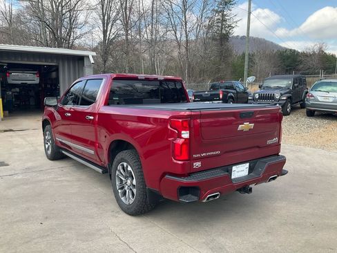 Used 2025 Chevrolet Silverado 1500 High Country w/ Technology Package image 7