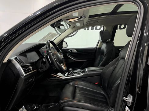 Used 2019 BMW X7 xDrive40i w/ Premium Package AWD/4WD image 13
