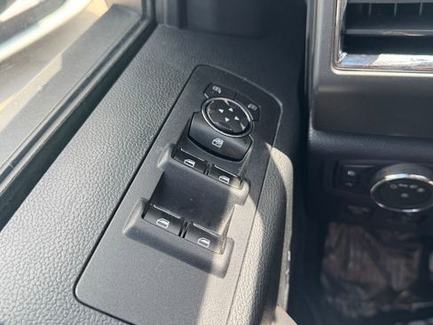 Used 2016 Ford F150 XLT w/ Equipment Group 302A Luxury AWD/4WD image 34