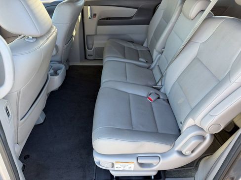 Used 2016 Honda Odyssey Touring image 22