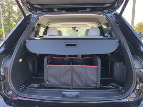 New 2025 Mitsubishi Outlander SE image 12