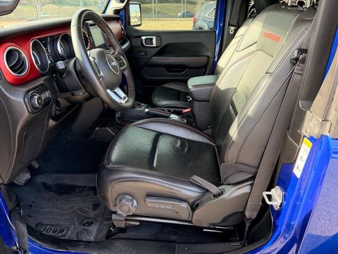 Used 2018 Jeep Wrangler Rubicon image 13