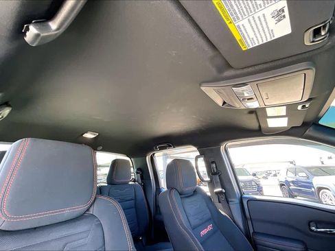 Used 2024 Nissan Frontier PRO-4X w/ Pro Convenience Package image 14