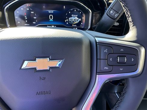 Used 2025 Chevrolet Silverado 2500 LTZ w/ LTZ Premium Package image 27