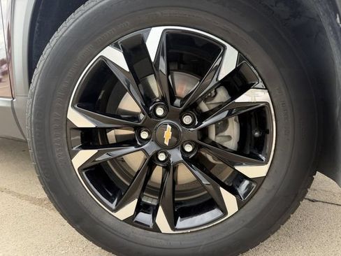Used 2022 Chevrolet TrailBlazer LT AWD/4WD image 10
