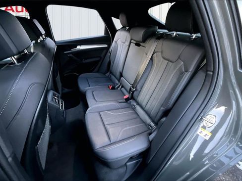 Certified 2025 Audi Q5 2.0T Premium Plus w/ Premium Plus Package image 22