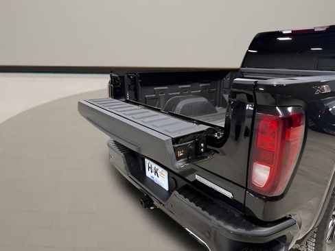 Used 2022 GMC Sierra 1500 Elevation AWD/4WD image 32
