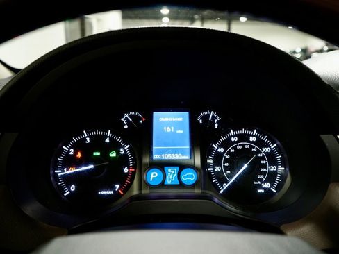 Used 2014 Lexus GX 460 w/ Premium Package image 16