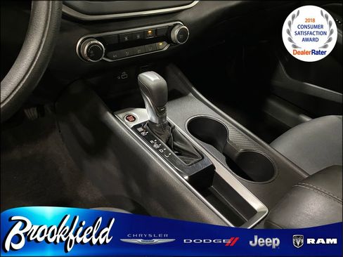 Used 2022 Nissan Altima 2.5 S FWD image 22