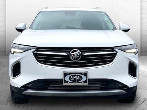 Used 2023 Buick Envision Essence image 2