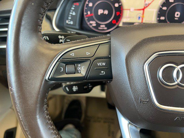 Used 2018 Audi Q7 3.0T Prestige AWD/4WD image 26