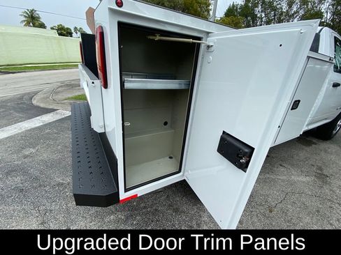 Used 2022 RAM 2500 Tradesman image 16