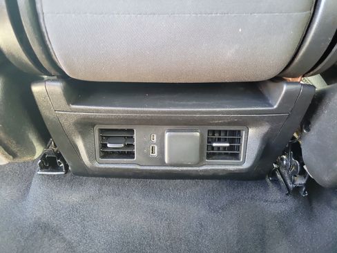 Used 2023 Chevrolet Silverado 1500 LT w/ Protection Package image 19