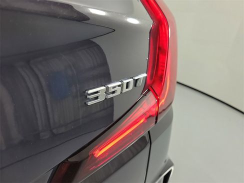 Certified 2025 Cadillac XT4 Premium Luxury image 5