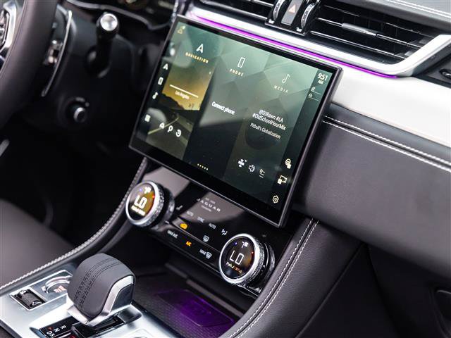 New 2026 Jaguar F-PACE R-Dynamic S AWD/4WD image 29