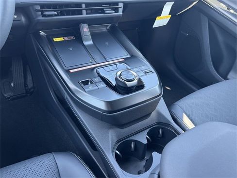 New 2026 Subaru Solterra Limited image 16