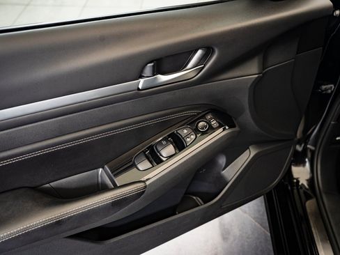 Used 2023 Nissan Altima 2.5 SL image 21