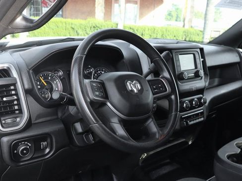 Used 2021 RAM 5500 Tradesman w/ Chrome Appearance Group image 19