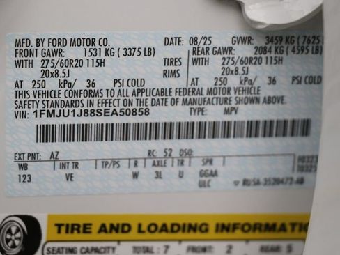 Used 2025 Ford Expedition Active AWD/4WD image 32