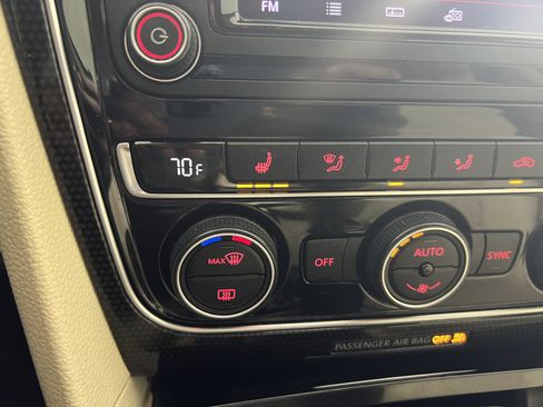 Used 2019 Volkswagen Passat 2.0T SE R-Line FWD image 21