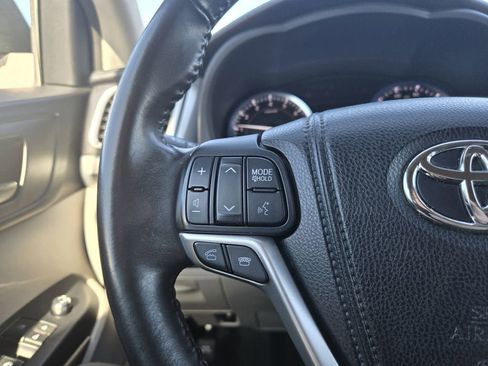 Used 2015 Toyota Highlander Plus image 13