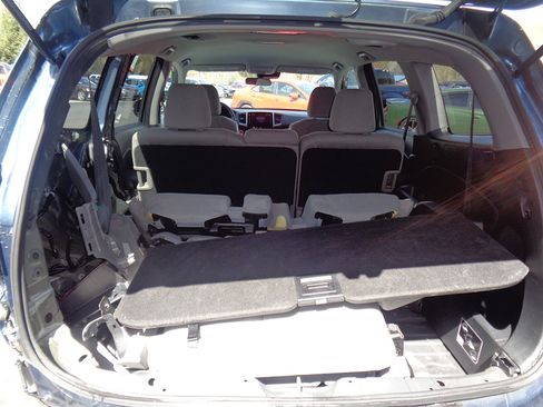 Used 2016 Honda Pilot EX image 12