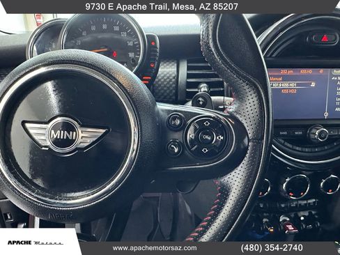 Used 2015 MINI Cooper S image 23