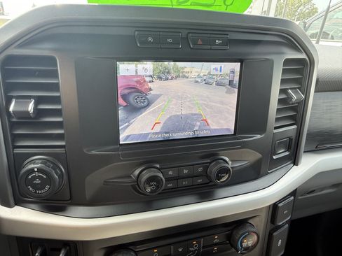 Used 2021 Ford F150 XLT w/ Trailer Tow Package AWD/4WD image 12