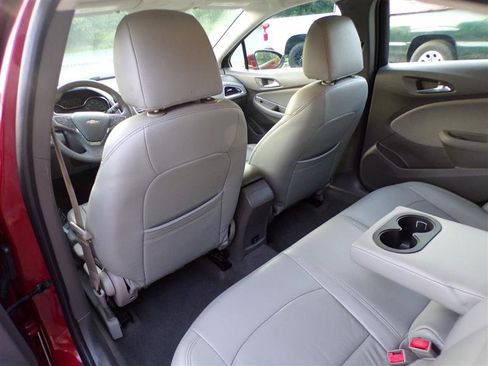 Used 2017 Chevrolet Cruze LT image 20