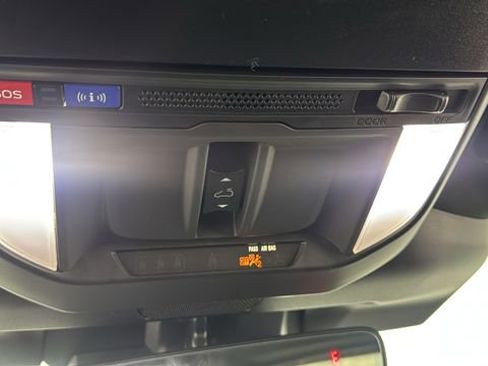 New 2026 Subaru Forester Premium image 31