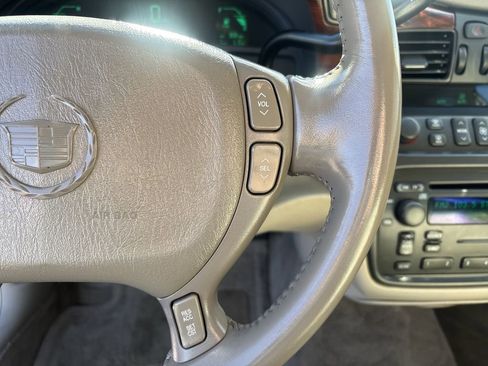 Used 2004 Cadillac De Ville image 15