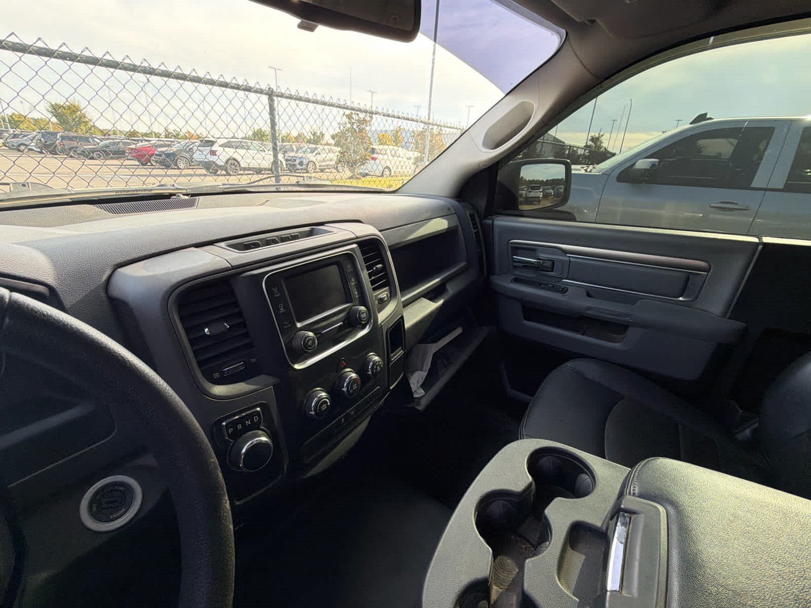 Used 2015 RAM 1500 Express RWD image 7