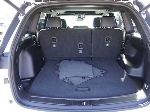 Certified 2023 Jeep Grand Cherokee Altitude image 21