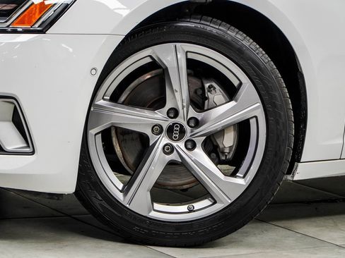 Used 2024 Audi A6 Premium Plus image 3