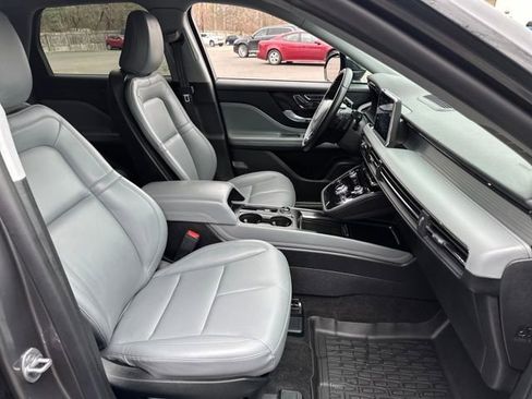 Used 2022 Lincoln Corsair FWD image 14