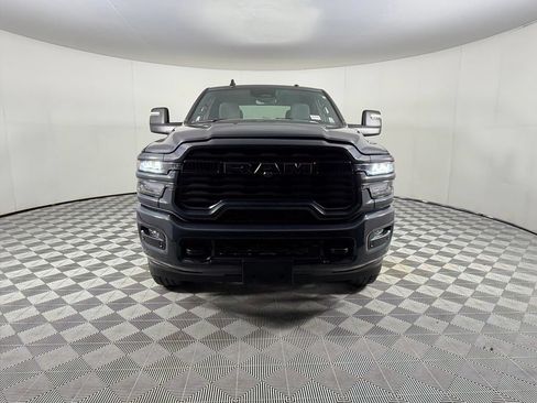 Certified 2025 RAM 2500 Big Horn AWD/4WD image 9