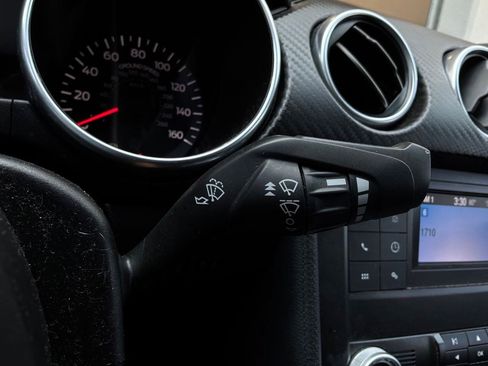 Used 2019 Ford Mustang Coupe RWD image 31