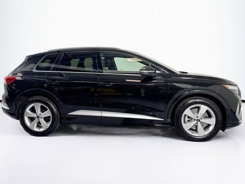 Used 2026 Audi Q4 e-tron Premium Plus w/ Premium Plus AWD/4WD image 4