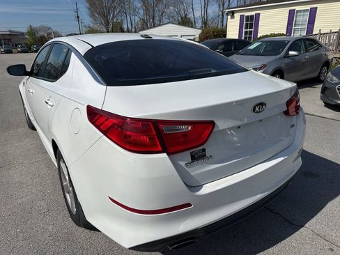 Used 2015 Kia Optima LX w/ Paint Protection Film Package FWD image 8